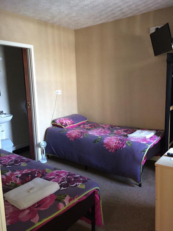 The Manor Hotel Nuneaton Dış mekan fotoğraf
